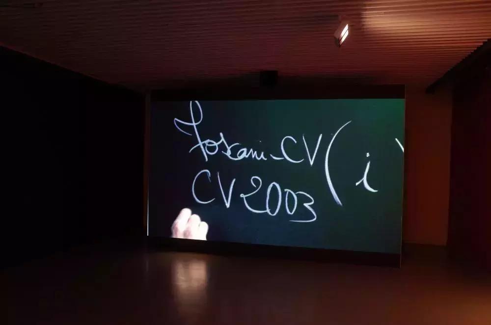 卡地亚当代艺术基金会建筑设计,卡地亚当代艺术