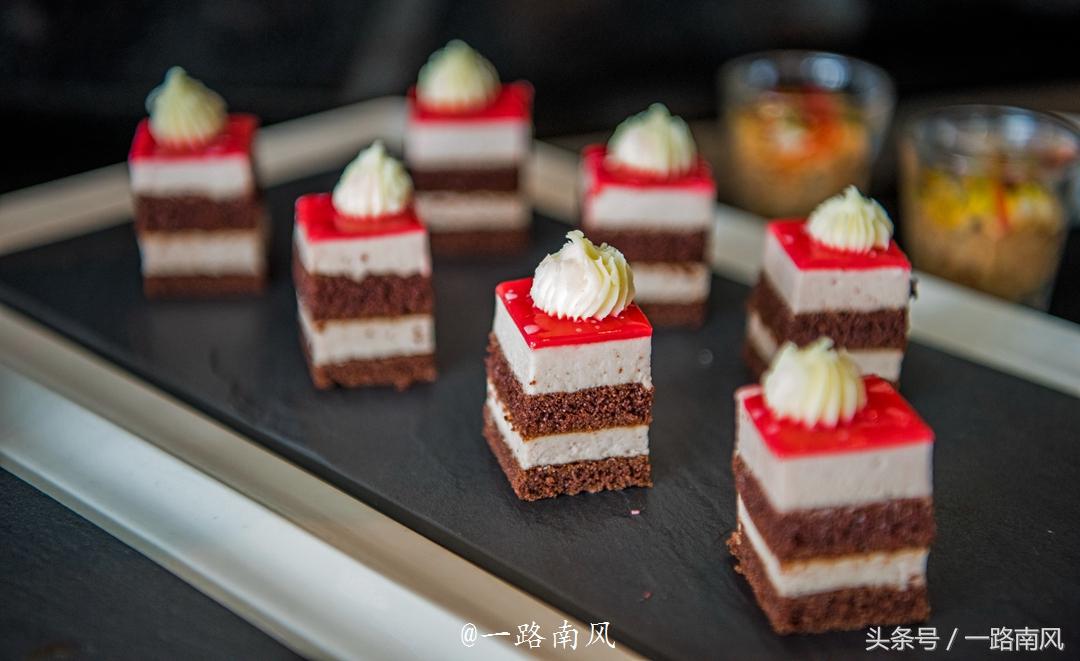 阿拉伯人在沙漠的生活,阿拉伯人在沙漠旅行