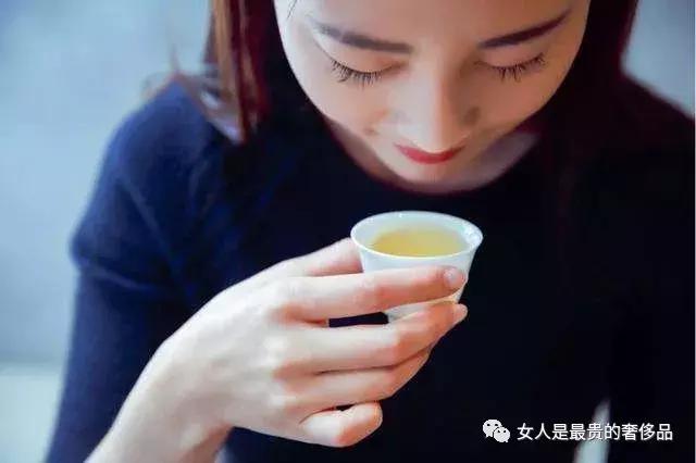 微信卖茶女套路大全,揭秘微信卖茶女