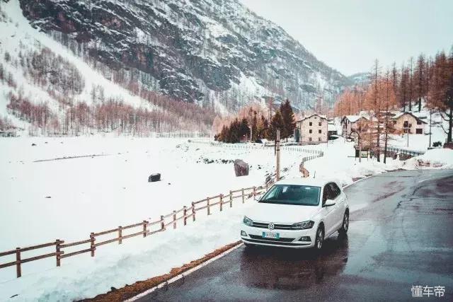 大众polo2022款1.5t和飞度1.5t,新款大众polo试驾