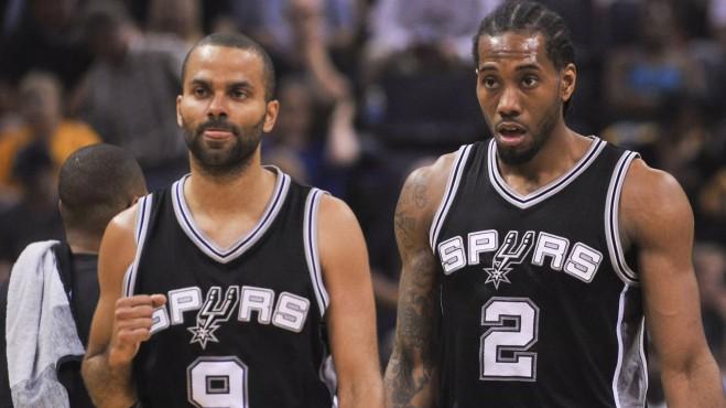 小卡重回马刺第一场,17到18赛季小卡与马刺