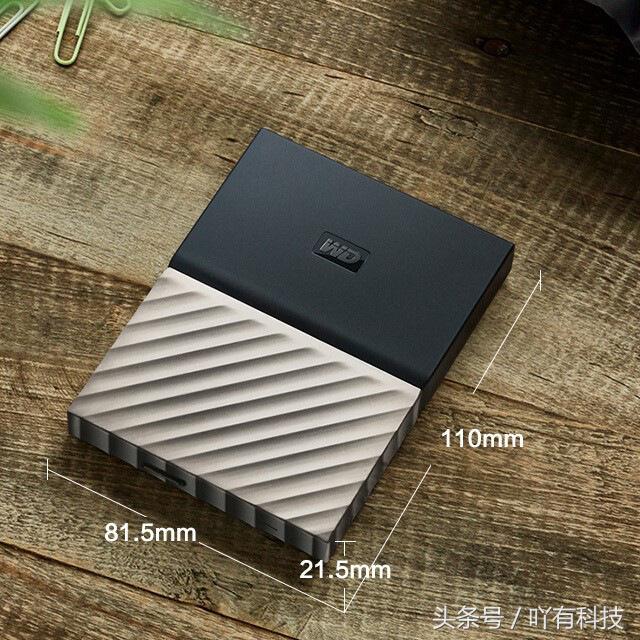 西部数据移动硬盘wdelements测评,西部数据mypassportssd移动硬盘
