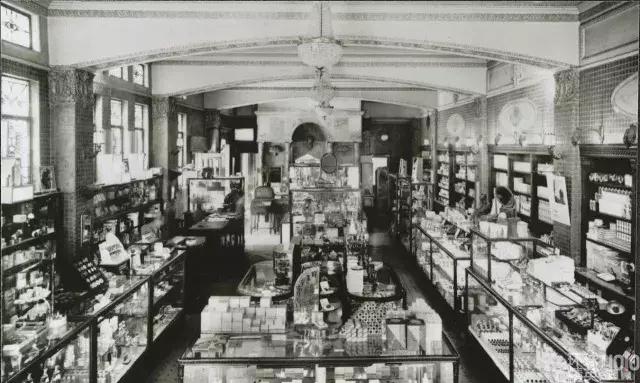 菲拉格慕品牌家族发展史,菲拉格慕家族鞋匠