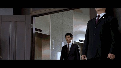 无间道谁和梁朝伟互换的身份,无间道三部曲梁朝伟