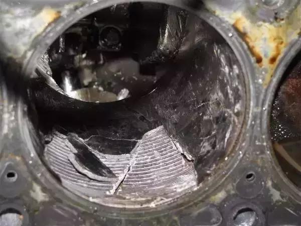 汽油车错加3元柴油怎么办,汽油车错加了10%的柴油会怎么样