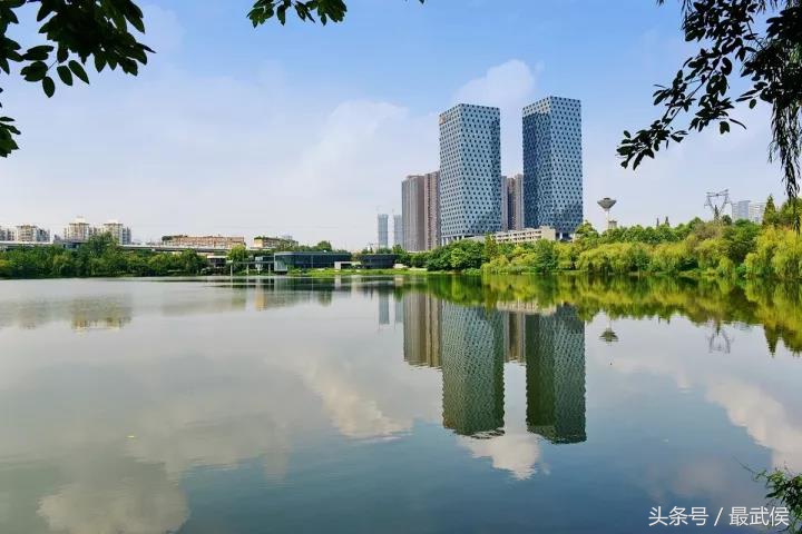 鎯充簡瑙ｆ垚閮戒汉姘戠敓娲诲幓鍝噷,浜嗚В鎴愰兘浜虹敓娲荤殑鍦版柟