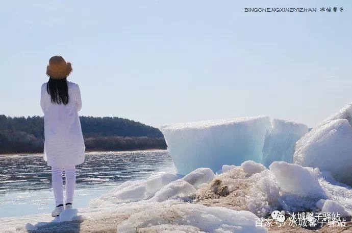 漠河北极村开江,去漠河看极光去甘孜看贡嘎雪山