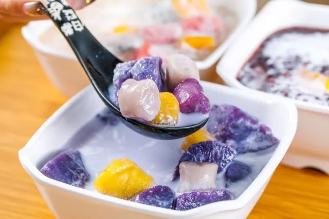 广式style！火遍南方的糖水店来北方了！第一家居然开在了天津！