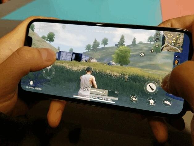 iphone吃鸡神器推荐,iphone吃鸡神器不挡摄像头