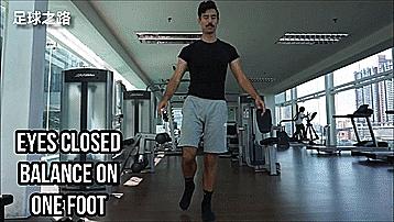 强化膝盖的训练,增加膝盖的稳定性的训练