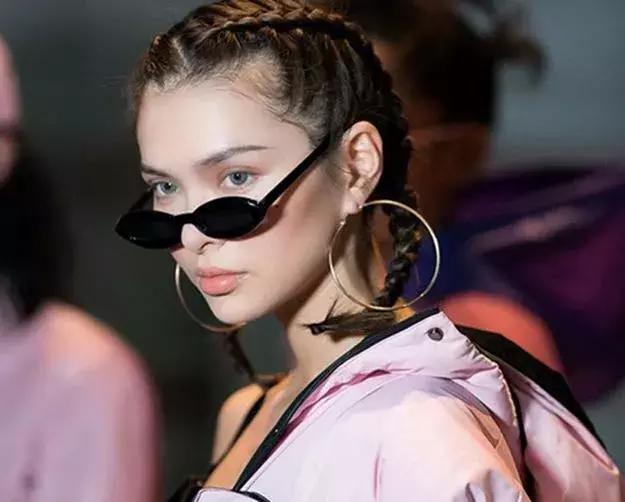 Chanel、LV、爱马仕……都被他恶搞！纽约潮牌快闪店首登内地！