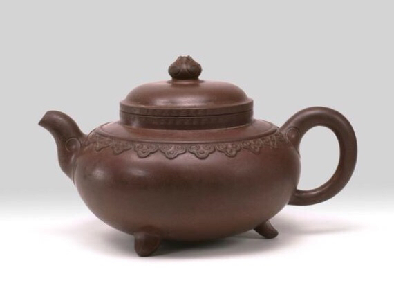 紫砂壶价格差距为什么这么大呢,紫砂壶为啥价格差异那么大