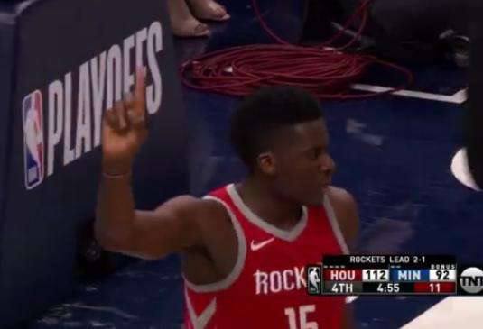 不会运球的大中锋,不会变向的中锋