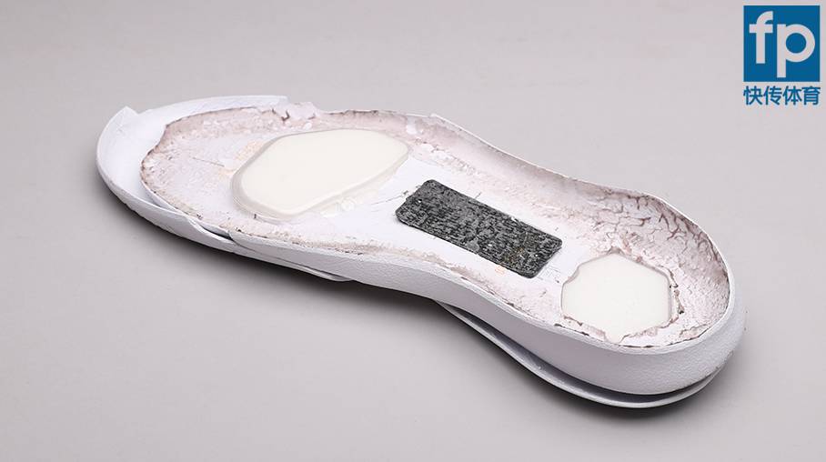 绑带固定件不会影响气垫！保罗11拆解报告