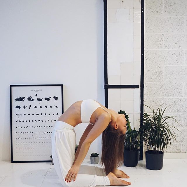 瘦身纤体瑜伽体式编排,一招教你拥有好身材