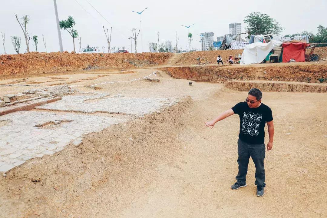 考古专家算不算现代摸金校尉,摸金校尉算不算盗墓贼