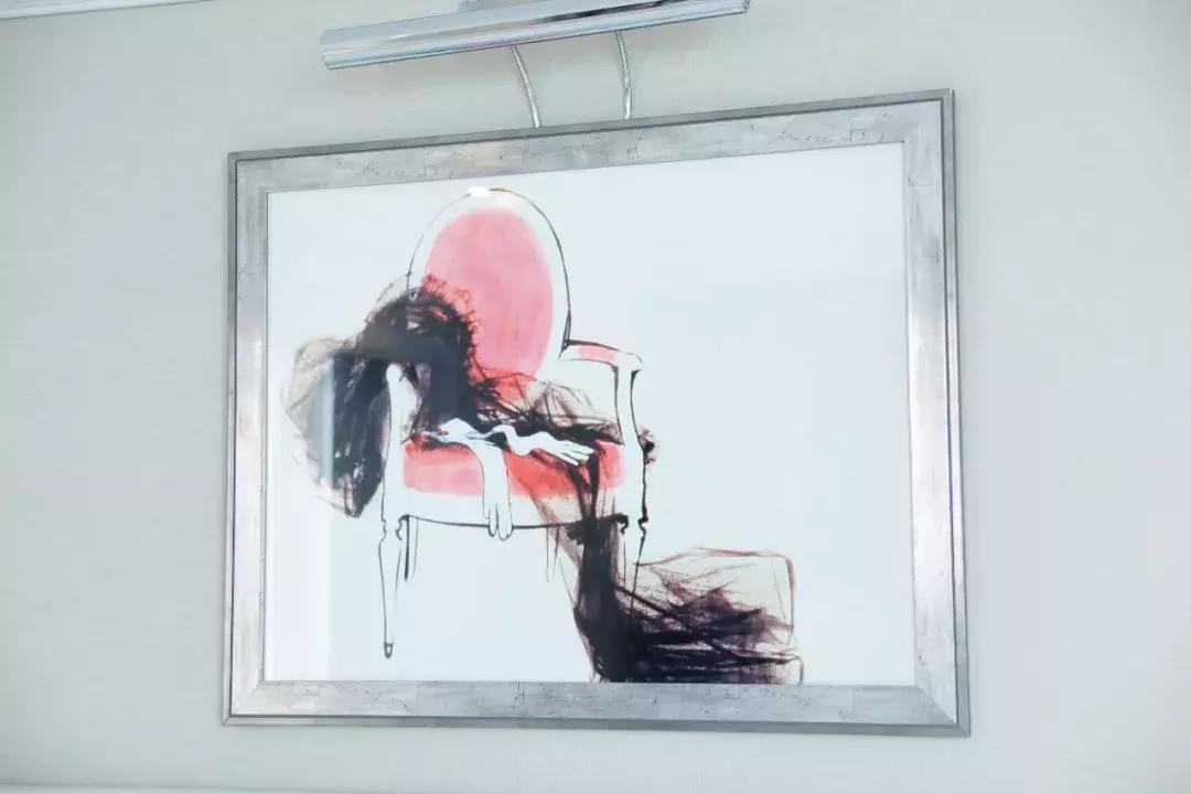 王丽坤戛纳红毯,王丽坤和李晨吻戏