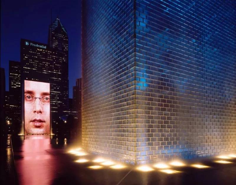 雕塑是一座城市的灵魂,城市雕塑代表着一个城市的灵魂