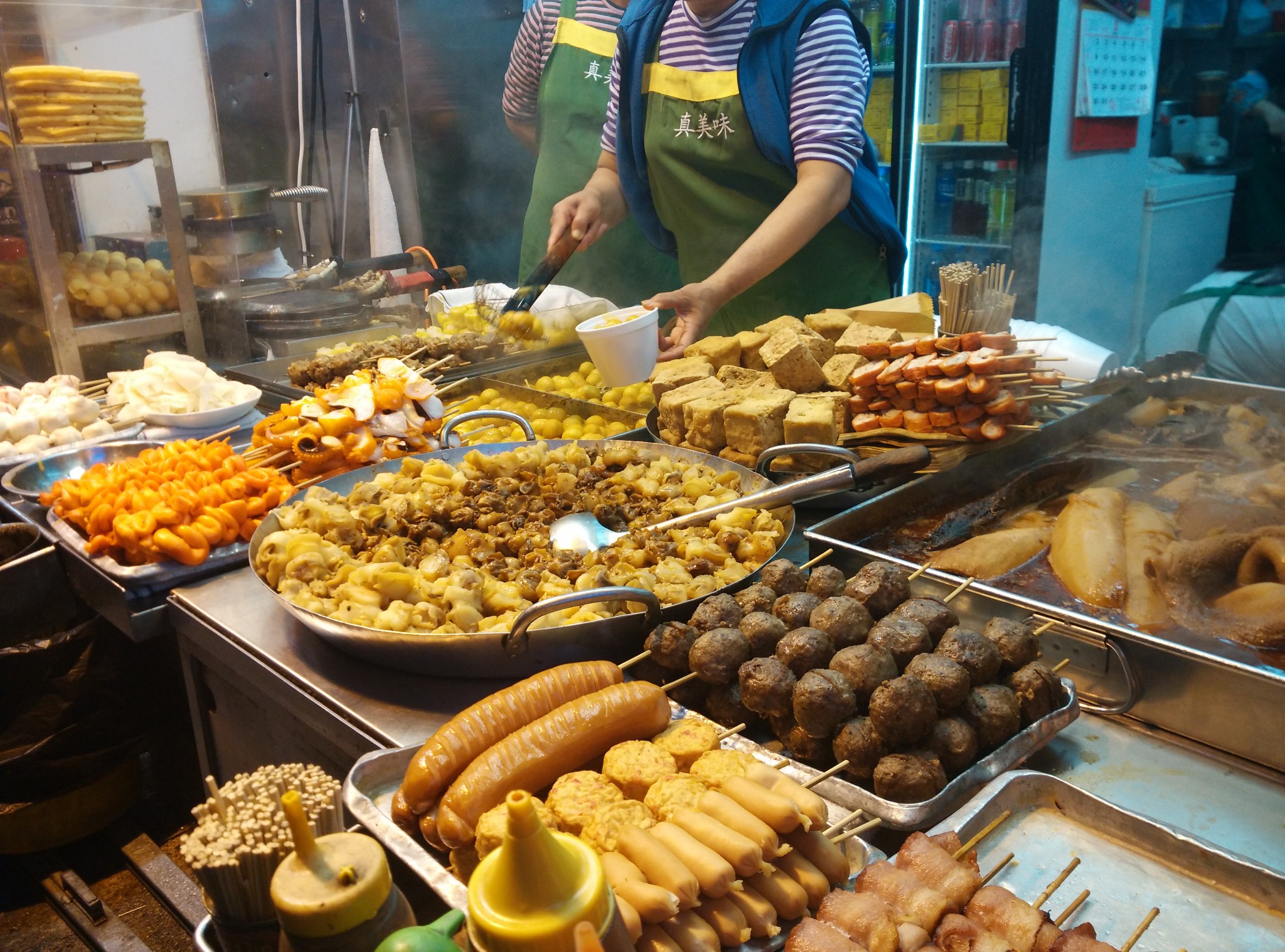 去香港玩的最新攻略,去香港玩一般都去哪里玩