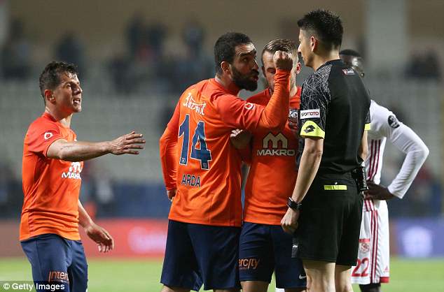 图兰巴萨表现,图兰为什么不能过巴萨