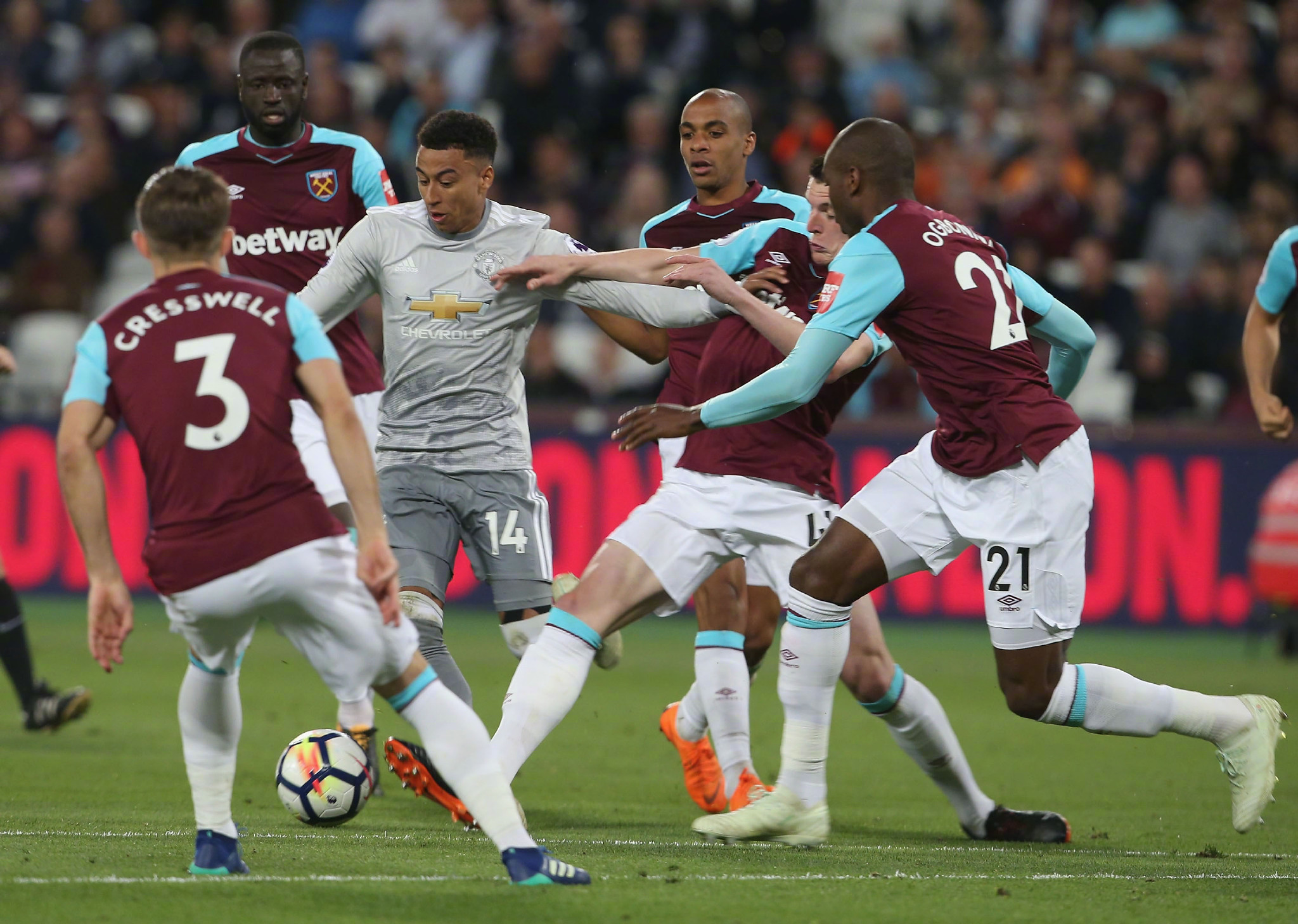 英超补赛第22轮,英超比赛伯恩利vs埃弗顿