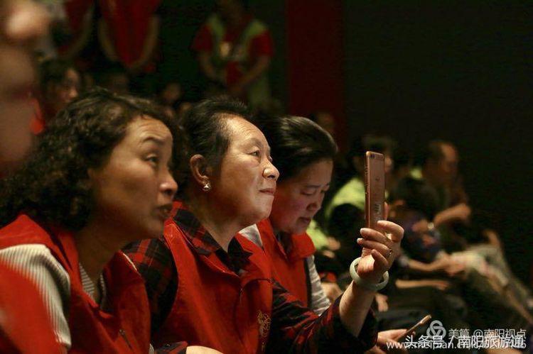 火爆！《仲景梦》第二季纪录电影《活着就是王道》首映式盛大举办