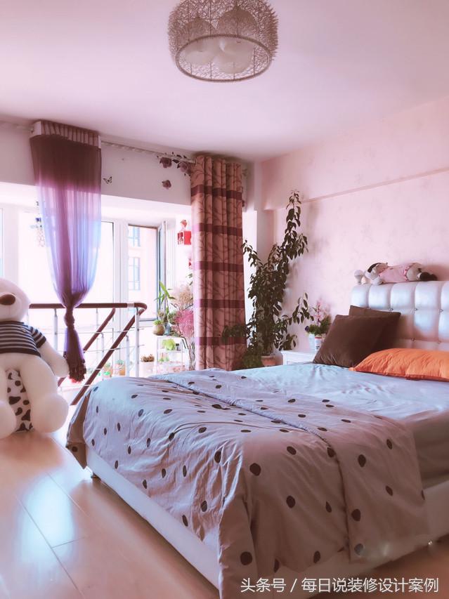 表姐花了35W买的复式单身公寓，空调藏飘窗里，估计你们没见过！