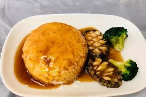 夏天来了喝啤酒吃海鲜,夏天到了吃海鲜