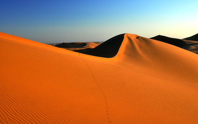 自驾游的天堂青藏线攻略,鄂尔多斯自驾至库布齐沙漠攻略