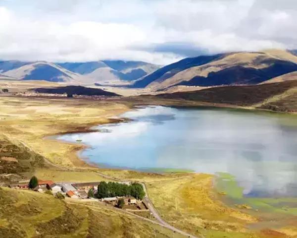 端午甘孜锅庄晚会哪些地方有,甘孜避暑三日游最佳攻略