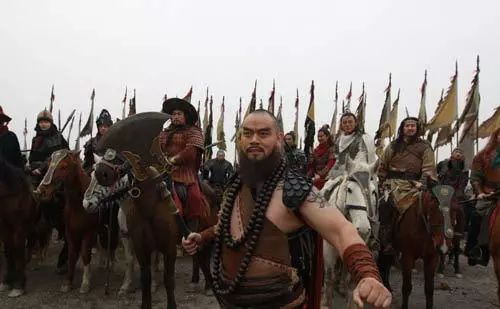 鲁智深的高贵,鲁智深的武艺高强表现在哪里