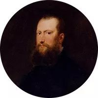 美女出浴，遭两个秃顶老头偷看！