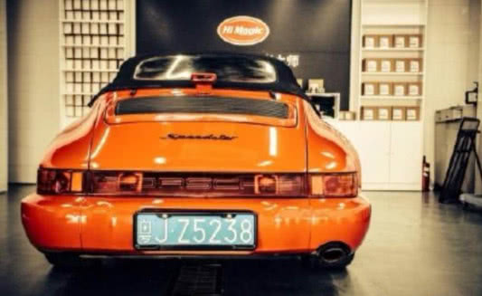 保时捷卡宴二手车2018标配款价格,2009款保时捷911现在多少钱二手车