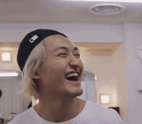 女人是上半身思考的动物,女人是简单而又感性的动物