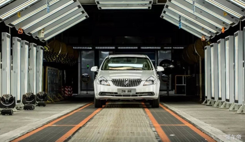 听闻凯越将“复活”，车聚君和老车主聊了一整天｜聚侃