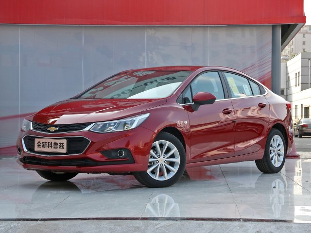 雪佛兰科鲁兹这款车值得购买吗,雪佛兰科鲁兹5万至8万新车