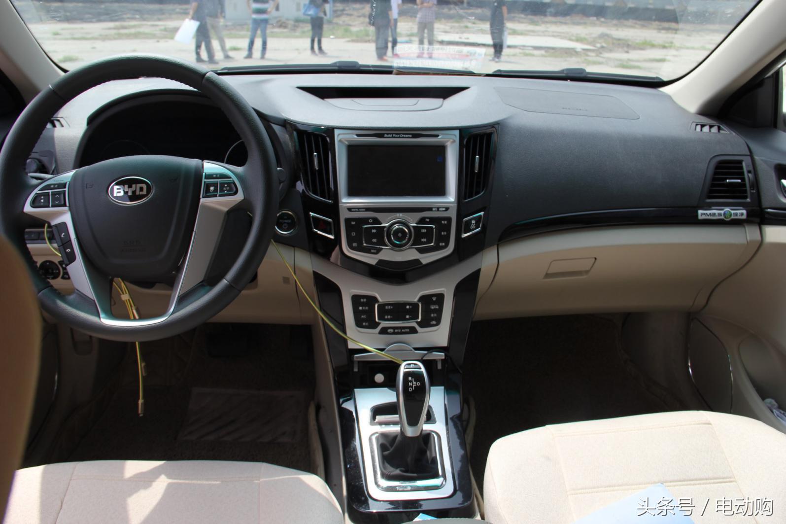 比亚迪速锐评论,比亚迪速锐e52012款