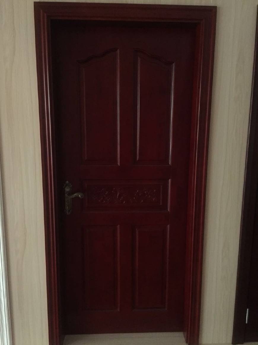 橡木门价格有什么规格吗,橡木门好还是实木复合好