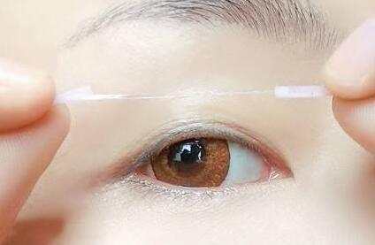 不用动手术也能让眼睛变大的方法,不做手术就能恢复视力