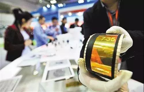 石墨烯半导体和美国合作,石墨烯和华为合作