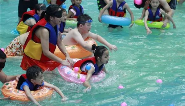 美丽南方水上乐园还开吗,美丽南方太阳谷水上乐园摩托艇