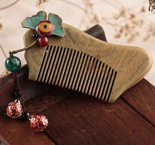 520领了券还可以赠送吗,520送女朋友一只口红够了吗