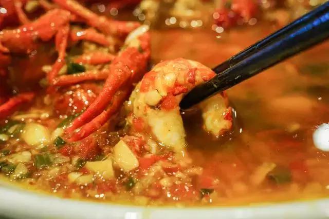 成都龙虾最好吃的地方,五一成都必吃网红龙虾馆推荐