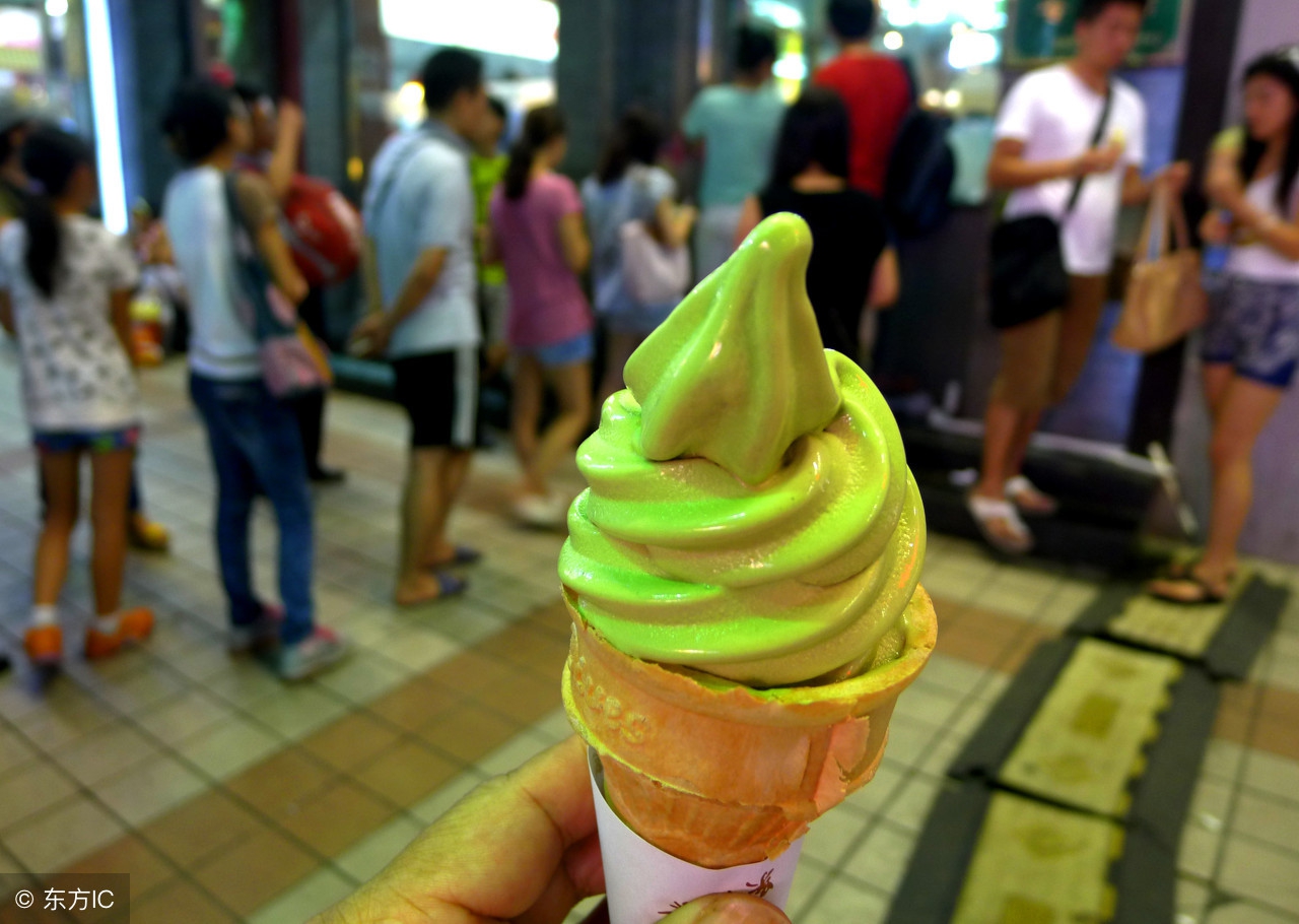 无人冰淇淋自助售卖机免费投放,全自动冰淇淋无人售卖机如何加盟