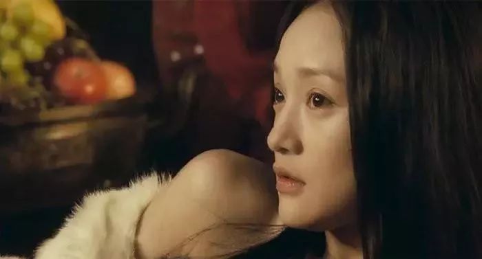 王祖贤聂小倩爱情故事,聊斋王祖贤的女人