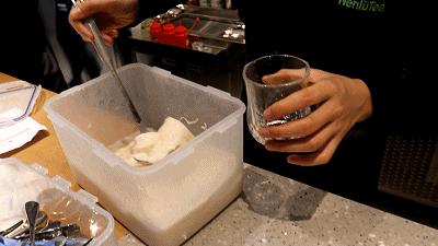 网红茶饮的鼻祖级大佬来熙地港啦，还有买一赠一！