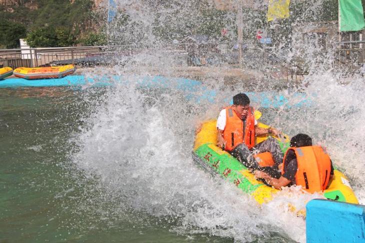 高山漂流完整版,高山悬崖漂流