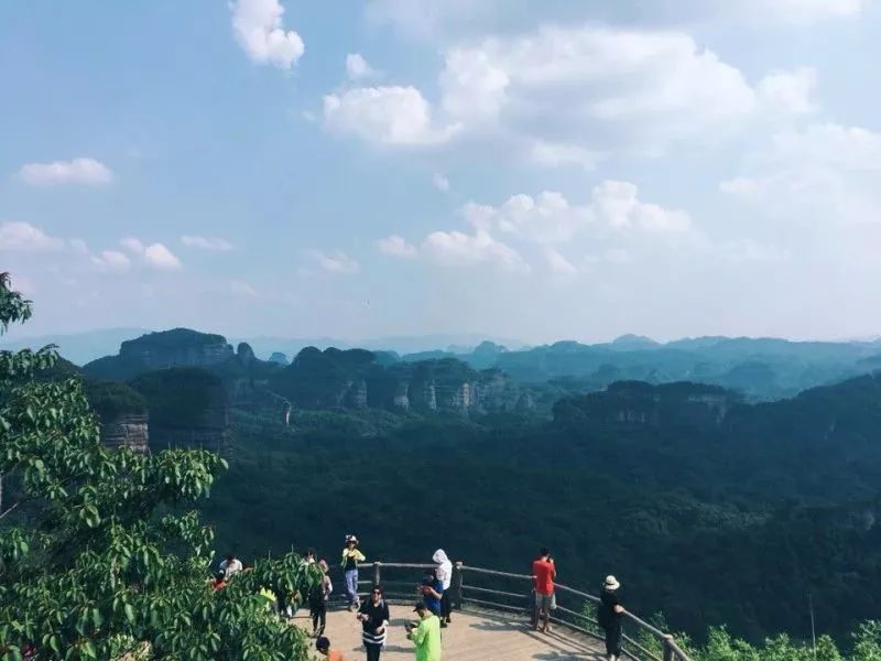 夏季出发的旅游专列,去韶关旅游专列