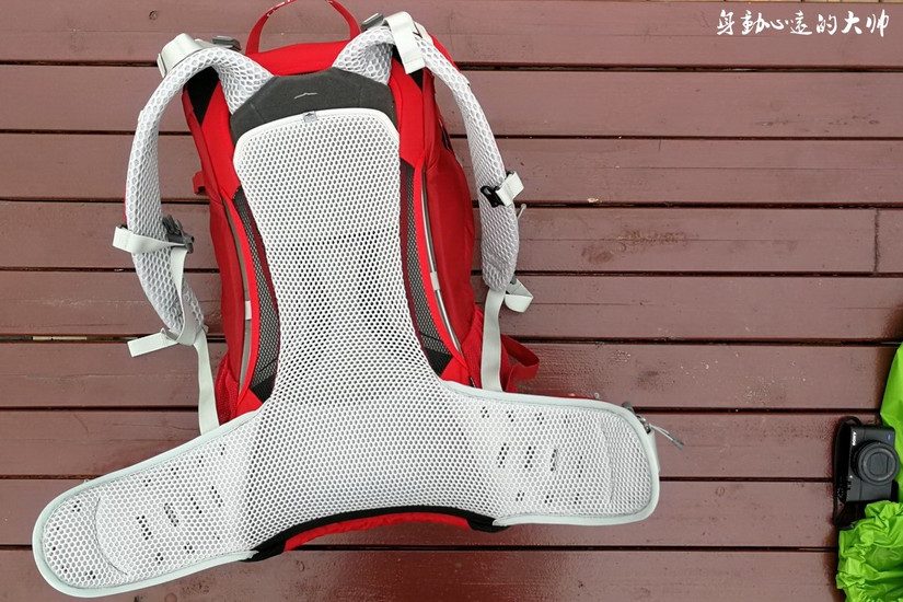 osprey旅行背包40升,ospreyhikelite18徒步背包