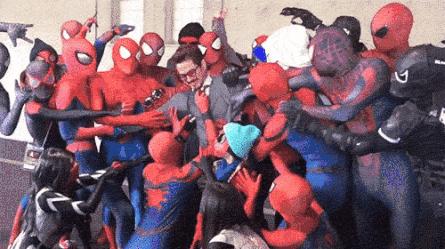 钢铁侠睫毛膏、雷神自用染发剂……这些复联周边你有钱也买不到